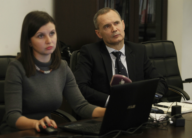 Колтик та Пліс