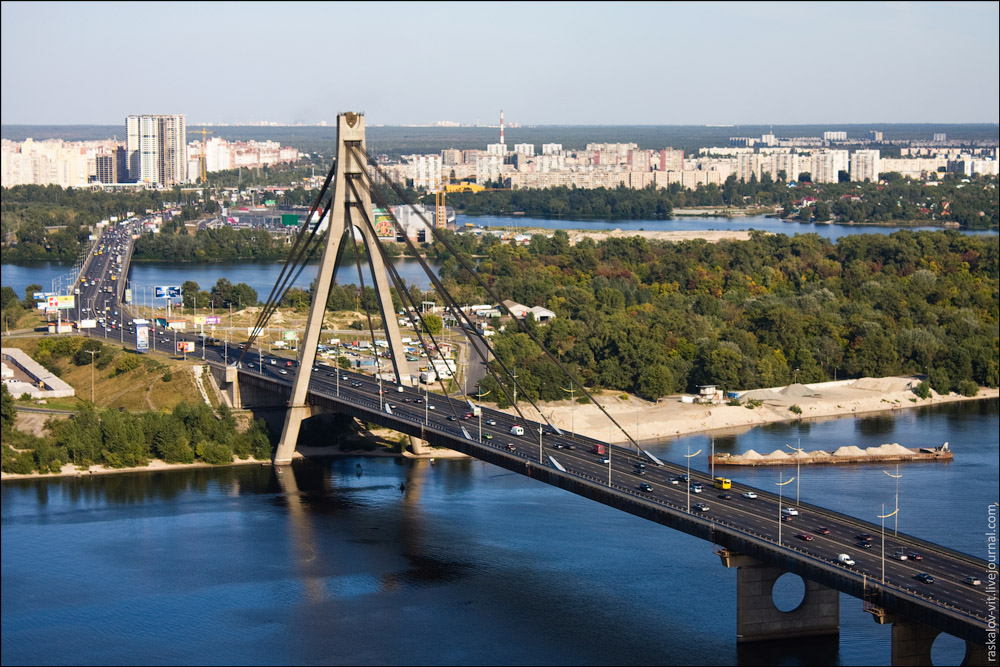 Jembatan Moskow akan menjadi Jembatan Utara
