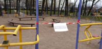 заборонено відвідувати парки, дитячі та спортивні майданчики