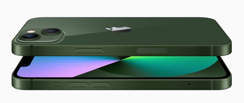 Apple iPhone 13 mini в зеленом цвете 