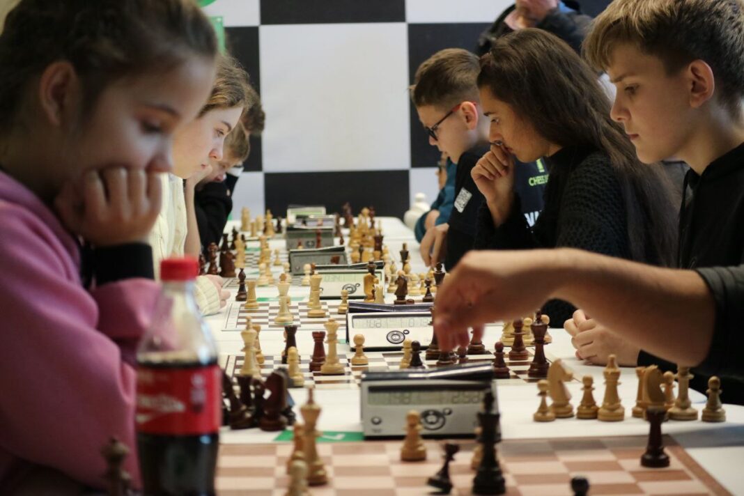 ЛКК проводить Четвертий епізод 