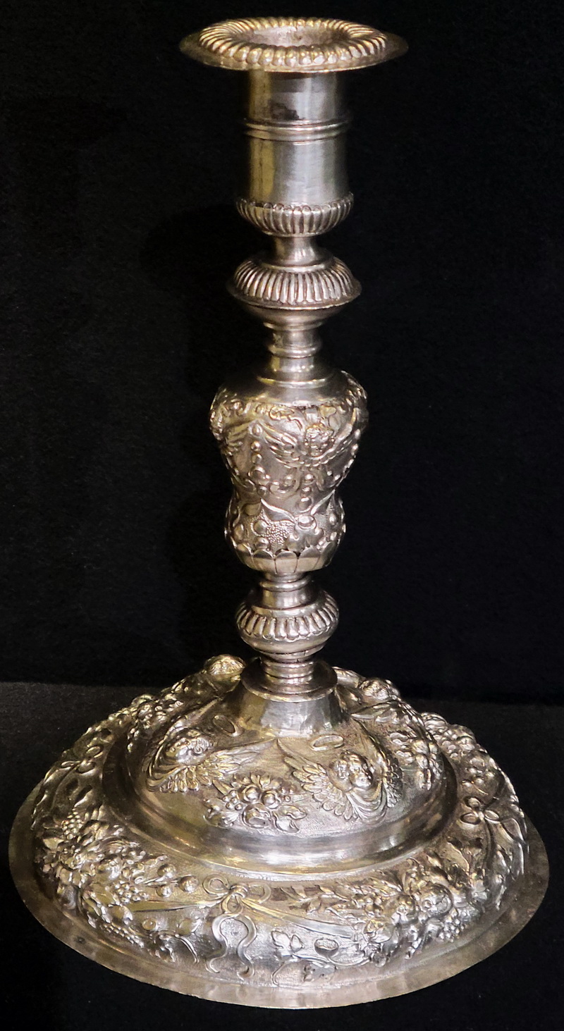 Свічник, 1721 р. Срібло, Майстер – Іван Равич
